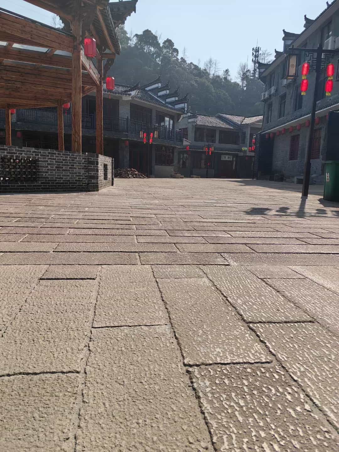 遵义仿古石铺装效果